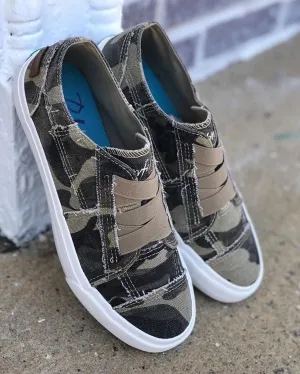 Blowfish Malibu Marley Sneaker Natural Camofauge Slip On Elastic Fashion Shoes