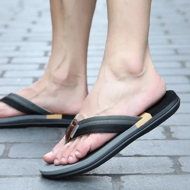 Men's flat flip flops casual daily slide sandals