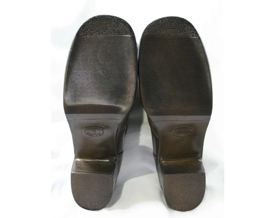 Size 9 Brown Boots with Black Rim - Waterproof Rubber - Sophisticated 1960s Street Style - Color Block - Lined - Unworn Deadstock 60s Shoes
