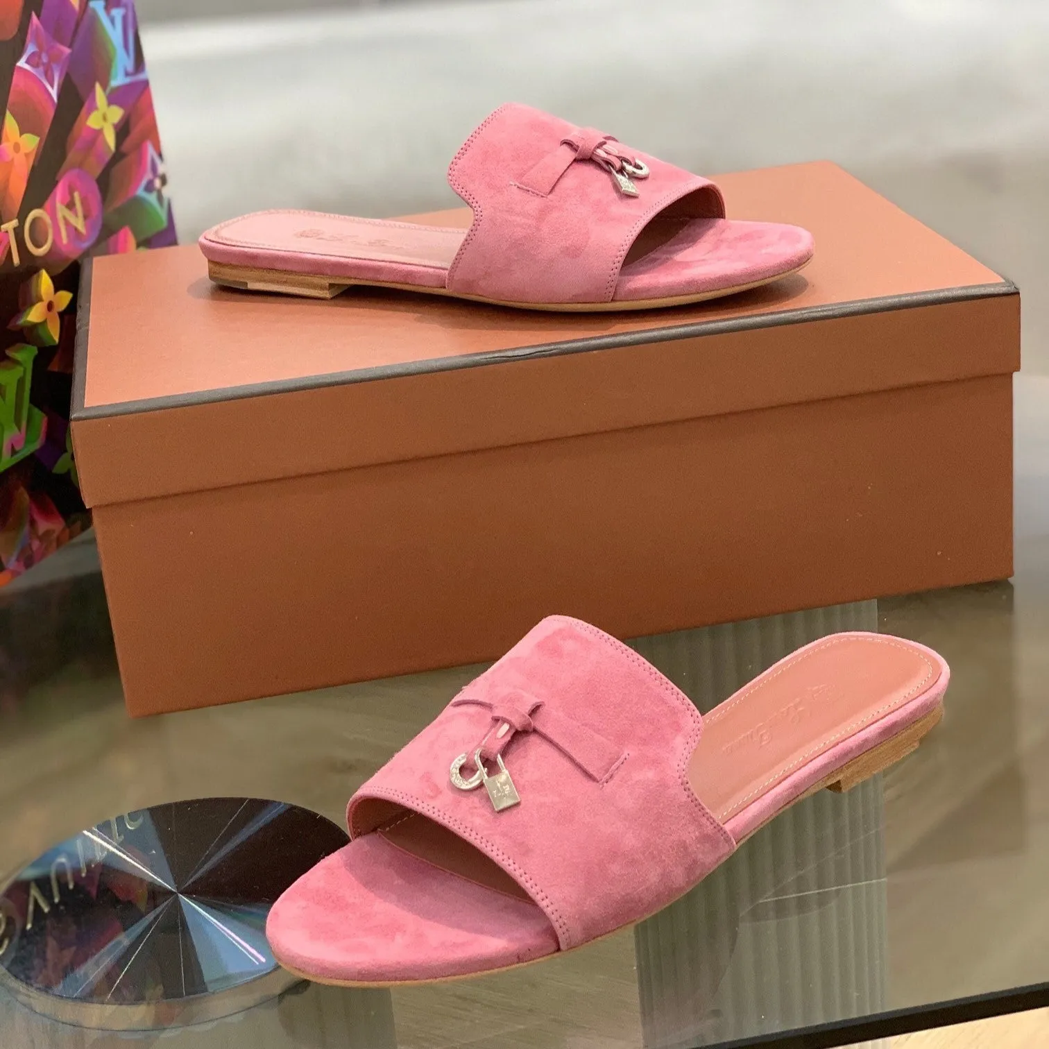 Summer Charms Sandals in Fuchsia Suede Pink Lambskin
