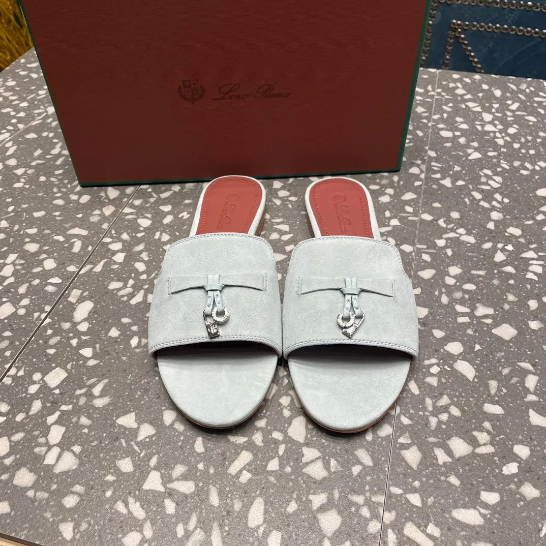 Summer Charms Sandals in Pale Gray Suede Maroon Lambskin