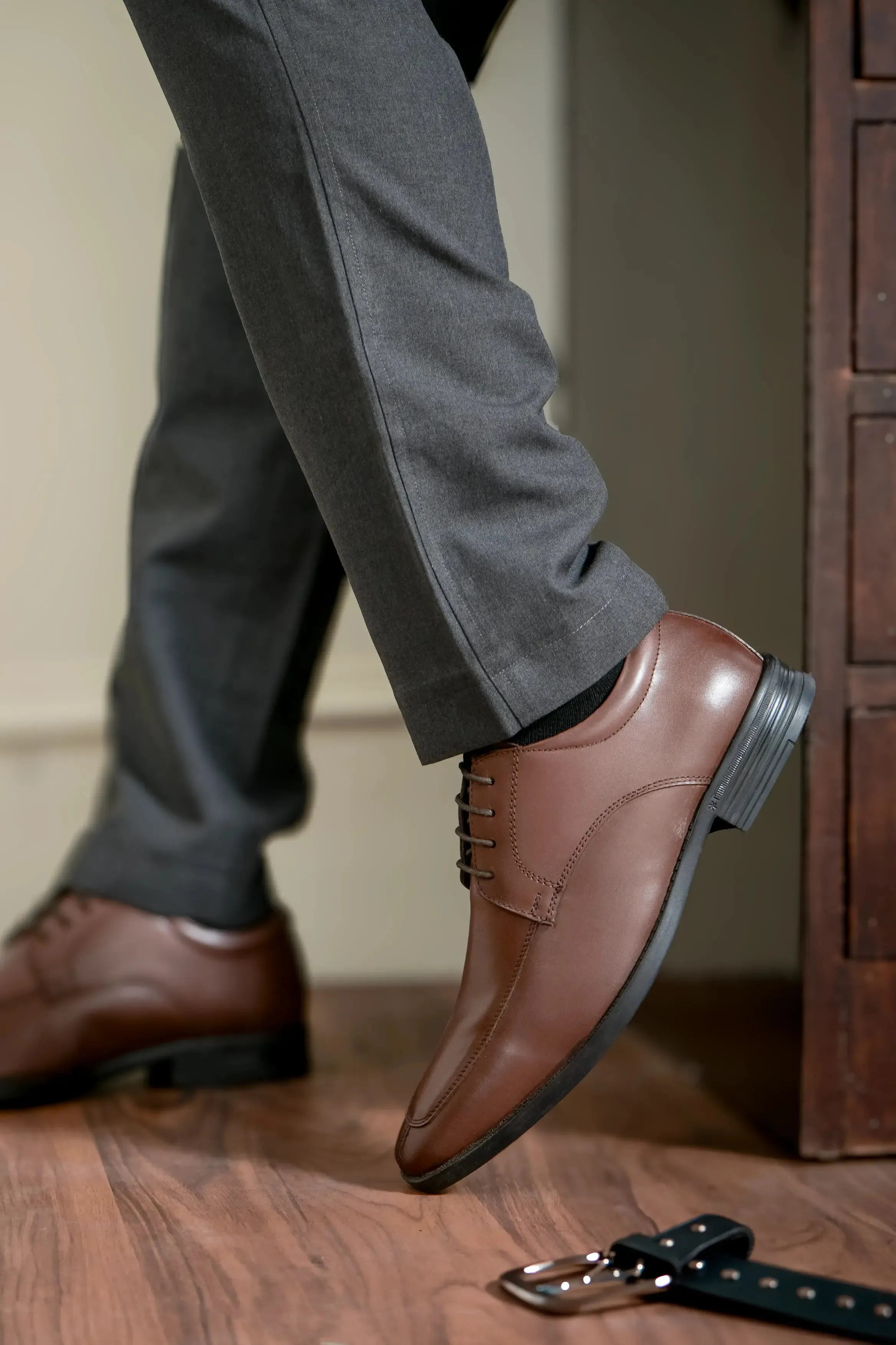 Urbane Full Grain Leather Derby Lace Ups