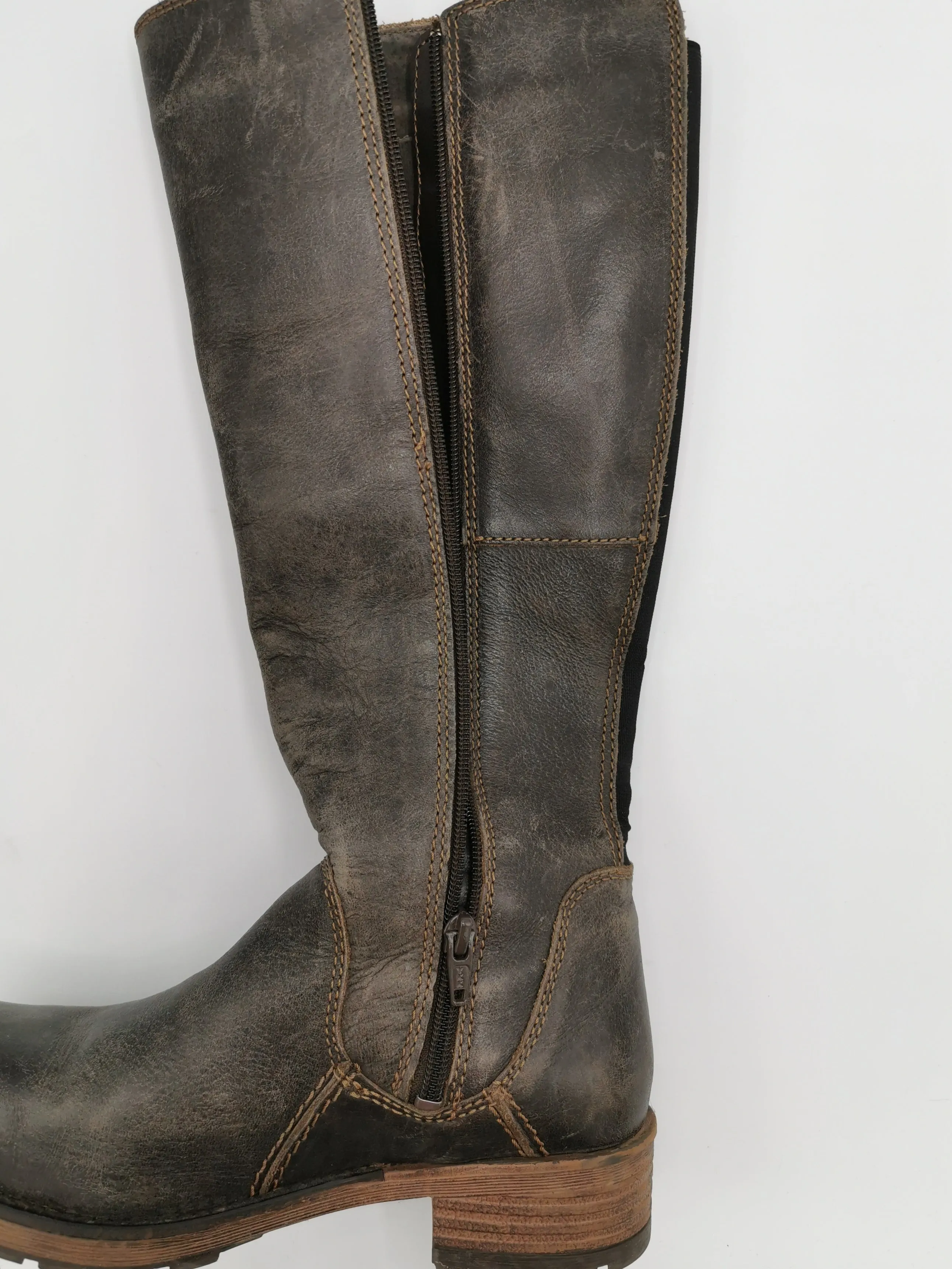WOMENS SIZE 6.5 US (37) - BOS&CO, Designer Fashion, Tall Leather, Fleece Lined Winter Boots EUC B22
